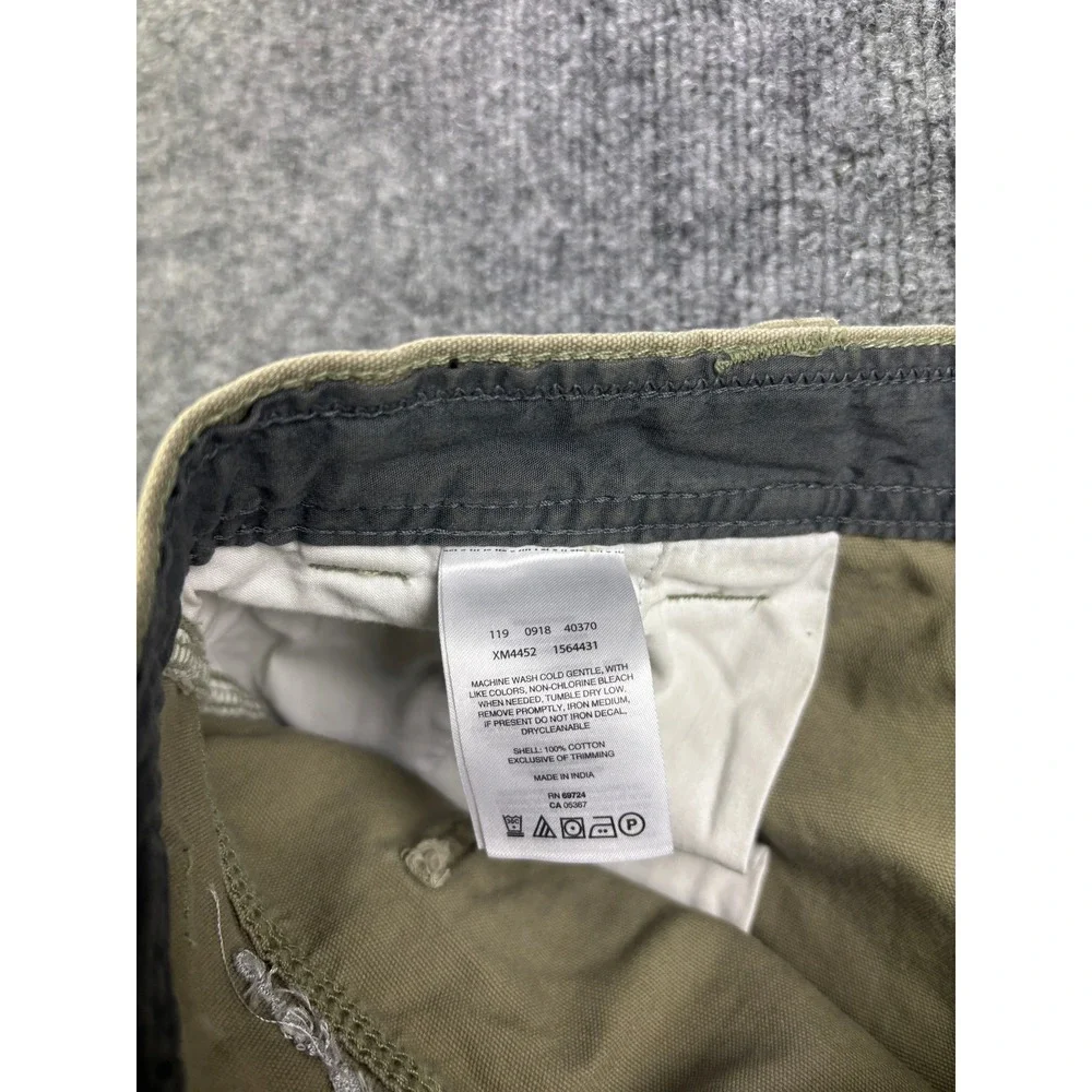 Columbia Cargo Shorts Mens 38 Green Omni-Shield‎ Cotton Canvas Hiking XM4452